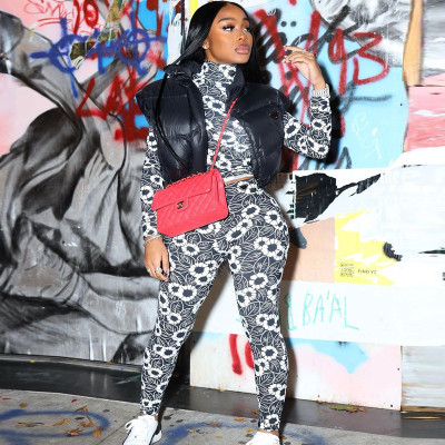 Women's winter new hit color printing stand-up collar long-sleeved T-shirt tight sports trousers suit