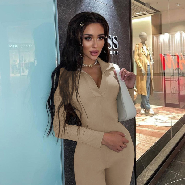The new slim slim long-sleeved solid color jumpsuit temperament commuter casual fashion jumpsuit