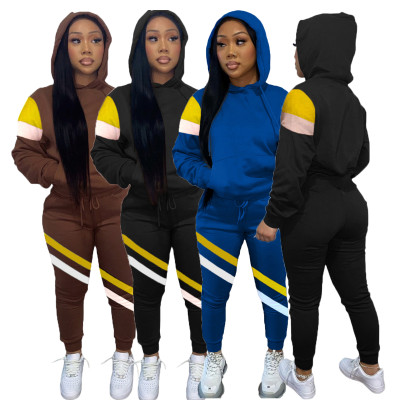 Two-piece multicolor stitching hooded sports sweater pull frame suit