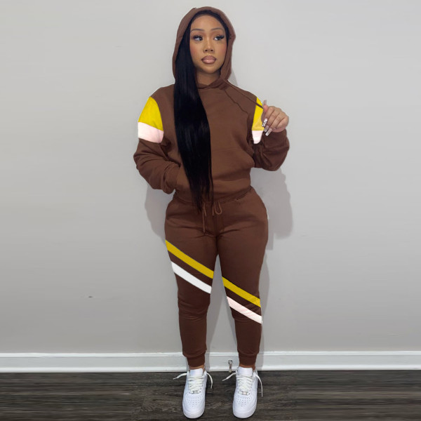 Two-piece multicolor stitching hooded sports sweater pull frame suit