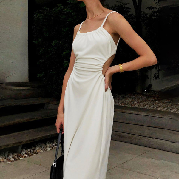 The new one-neck slim-fit suspender mid-length halter dress