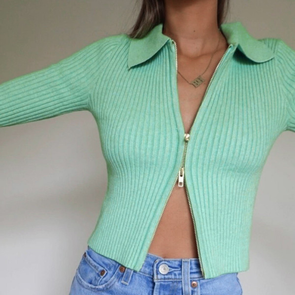 New knitted bottoming shirt sweater factory direct sales half high neck top women