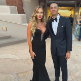 The new star with the same paragraph suspender mermaid dress V-neck halter dress