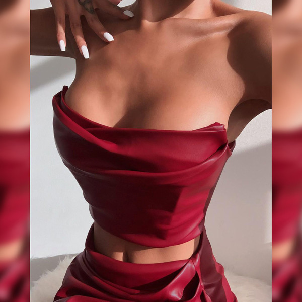 New women's sexy faux leather T-shirt Slim bag hip slit skirt suit women