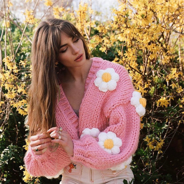 New women's fashion round neck lantern sleeve knitted cardigan short sweater women