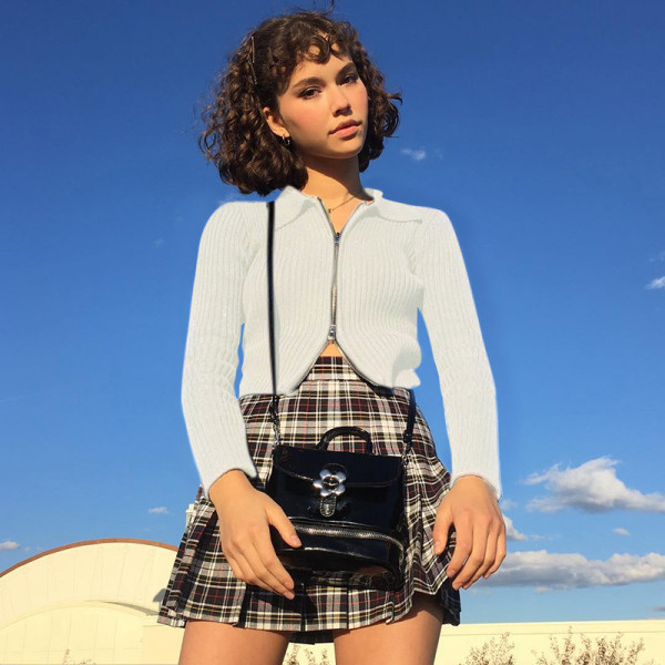 New knitted bottoming shirt sweater factory direct sales half high neck top women