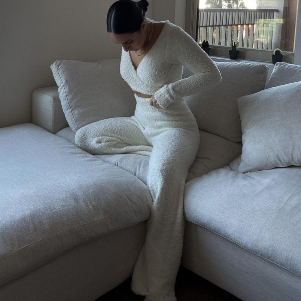 New solid color casual long-sleeved top and trousers with umbilical straps