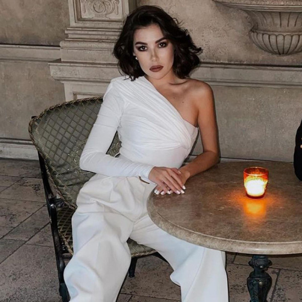 Tight-fitting half-sleeve jumpsuit, new autumn sexy one-shoulder pleated jumpsuit