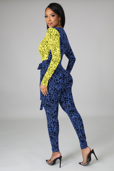 New letter print V-neck belt jumpsuit