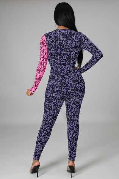 New letter print V-neck belt jumpsuit