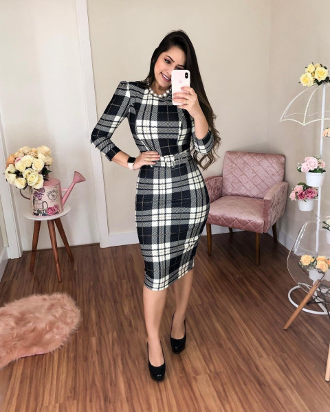 New Women's Round Neck Puff Sleeve Dress with Belt