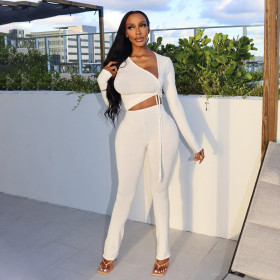New women's solid color V-neck wrinkled slim buttocks sports fitness suit women
