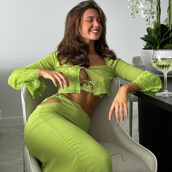 Explosive new long-sleeved T-shirt cardigan hollow tie skirt suit