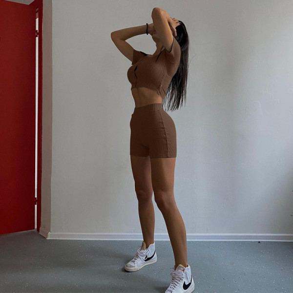 New solid color casual two-piece sports fitness suit with buttons