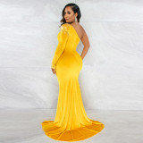 Long mopping irregular skirt waistless velvet one-shoulder sexy hot diamond nightclub dress YF9547