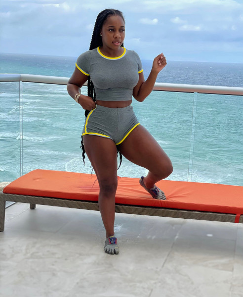 Sexy Solid Color Slim Shorts Sports Two-Piece Set