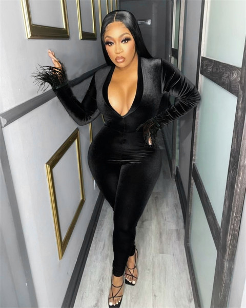 Fashionable and sexy non-fleece jumpsuit