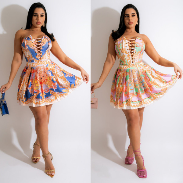 Fashion sexy tube top and eye straps irregular printed pleated skirt suit