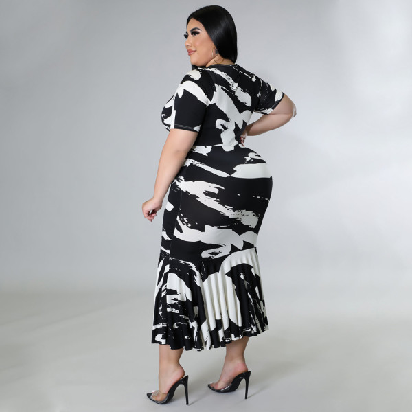 Round Neck Short Sleeve Ruffle Dress Print Plus Size Dress