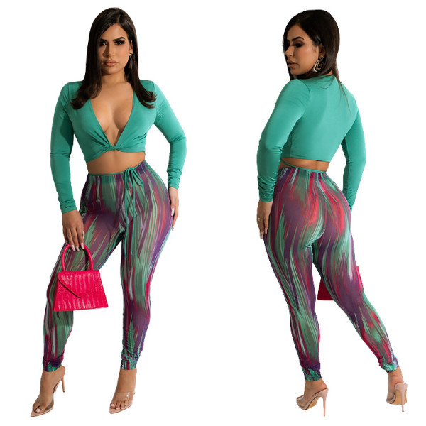 Fashion Print Casual Suit Deep V Top and Leggings Two-piece Set