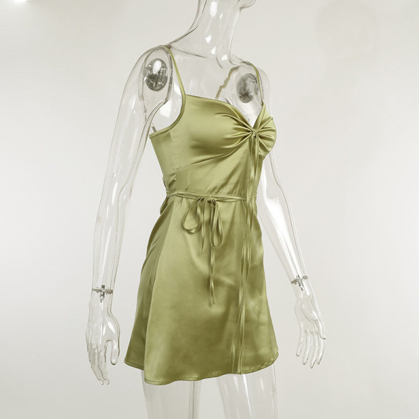 Elegant light mature woman low-cut suspender dress temperament evening dress strap dress