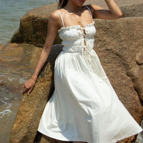 Stylish lace-up openwork fungus-trimmed suspender dress