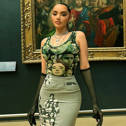 Face Print Square Neck Sleeveless Crop Tank Top T-Shirt