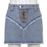 Fashionable and sexy stitching brushed eyelet lace-up denim skirt
