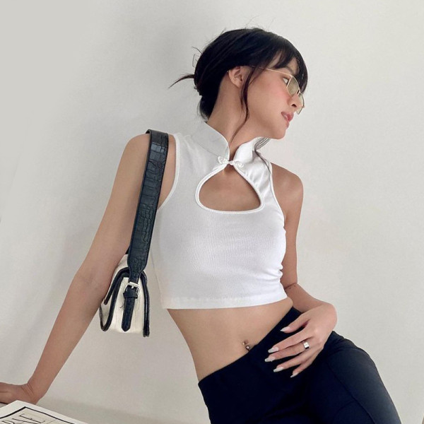 Small fresh Chinese wind plate buckle hole sleeveless small vest new color matching waist bottoming top