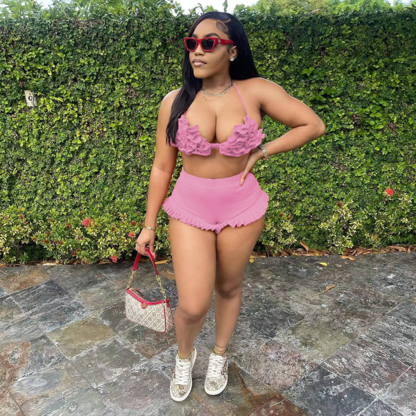 Fashion sexy strappy halter neck open back ruffle shorts suit