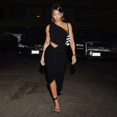 Irregular one-shoulder sexy open-waist pleated one-step skirt