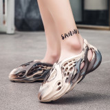 Cutout Sports Rubber Anti-Slip Coconut Camouflage Beach Clogs