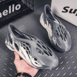 Cutout Sports Rubber Anti-Slip Coconut Camouflage Beach Clogs