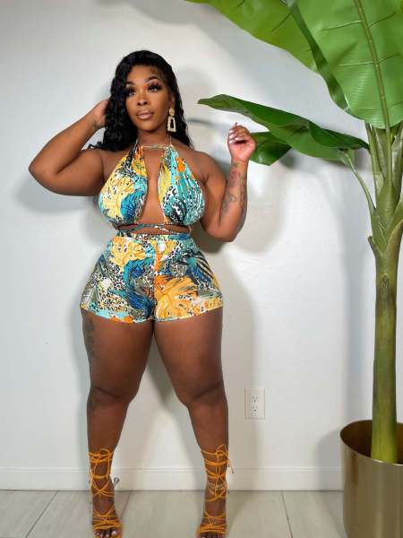 Printed sleeveless lace-up two-piece set