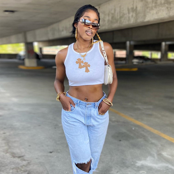 Women's Sexy Slim Slim Navel Contrast Embroidered Tank Top