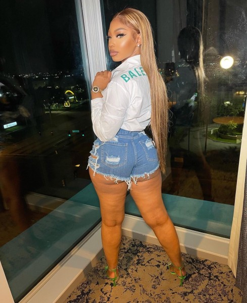 Women's Sexy Ripped Copper Jeans Fashion Raw Edge High Stretch Denim Shorts