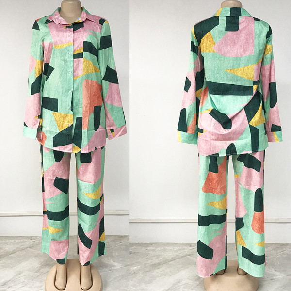 Plus Size Women's Two Piece Printed Loose Shirt Pants Set