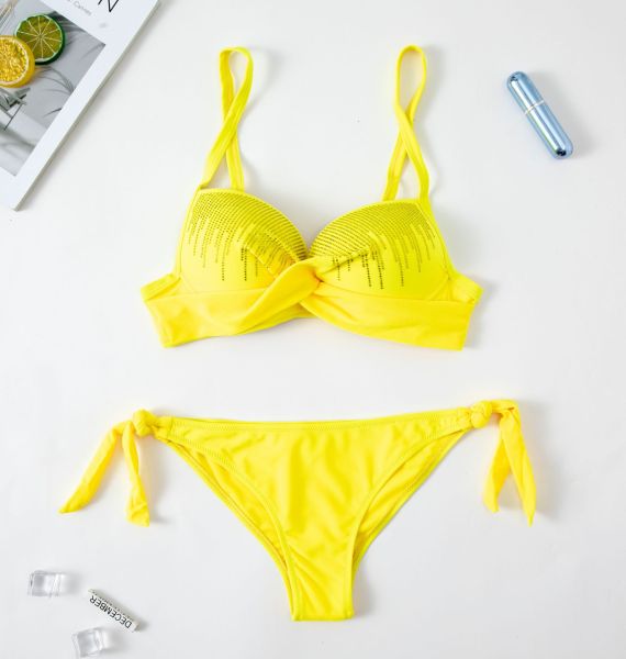 Solid Color Sexy Underwire Bikini Diamond Swimsuit