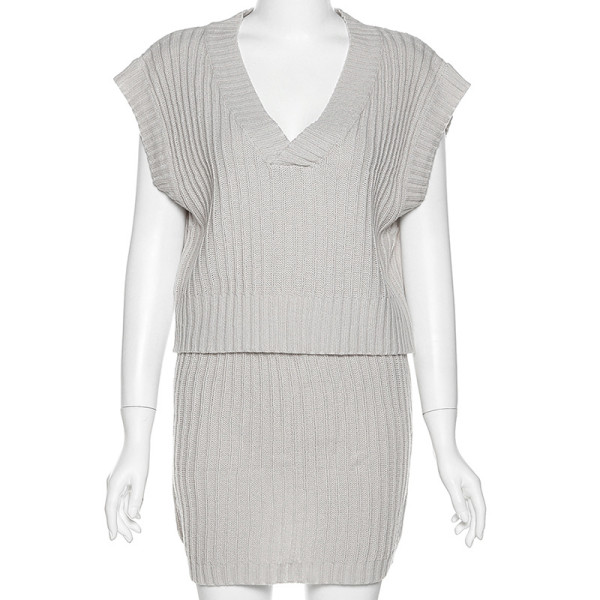 Sexy low-cut short-sleeved slim top high waist bag hip skirt suit