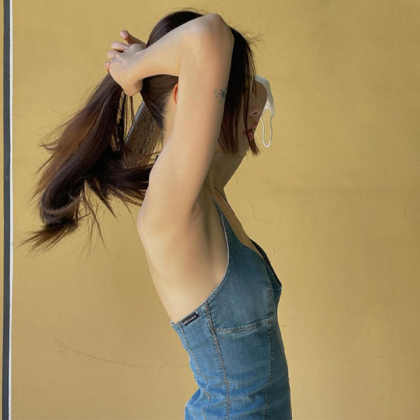 Back zipper V-neck harbour trend halter neck open-back denim dress