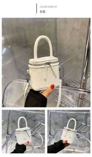 Striped Mini Lipstick Small Bag Fashion Portable Bucket Bag Personality Messenger Bag GH8638