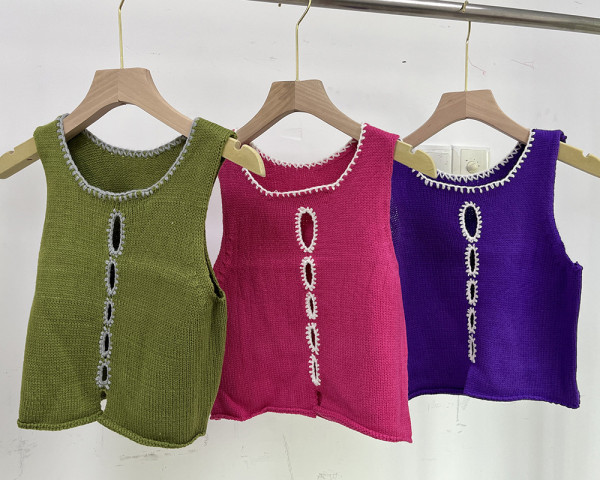 Hooked Cutout Knit Tank Top Sleeveless T-Shirt