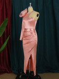 One-shoulder open-back long-sleeved high-waist pleated split evening dress with a sense of niche design