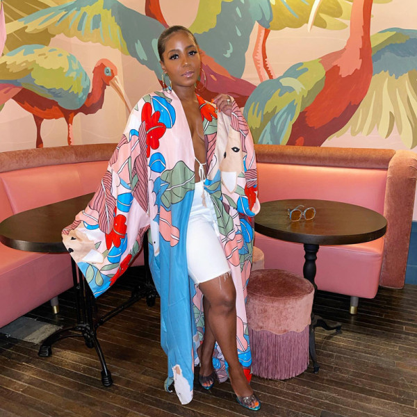 Women's Fashion Chinese Print Stage Dress Summer Long Sleeve Loose Sunscreen Cardigan Long Coat