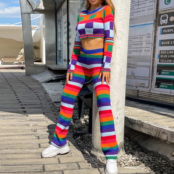 Street shot fashion hit color long-sleeved slim top high-waist woolen trousers suit