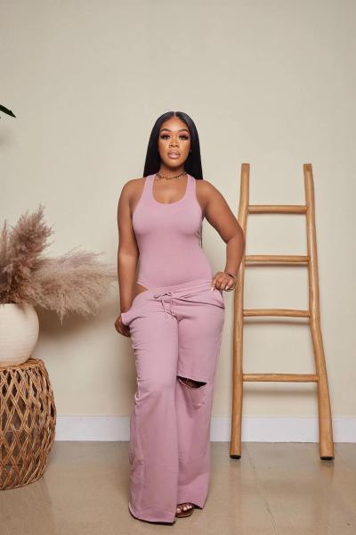 Cute jumpsuit + ripped wide-leg pants two-piece set