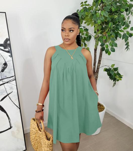 Solid Color Sleeveless Cotton Loose Dress with Pockets