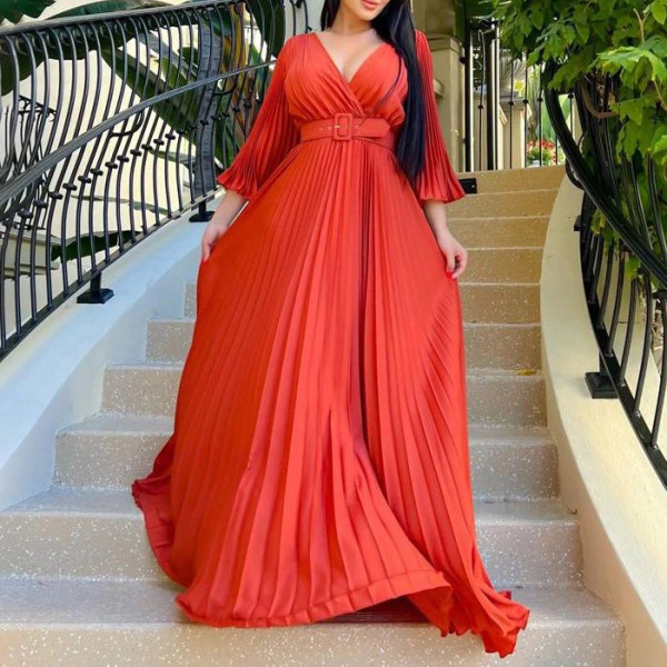 V-neck sexy pleated dress long dress