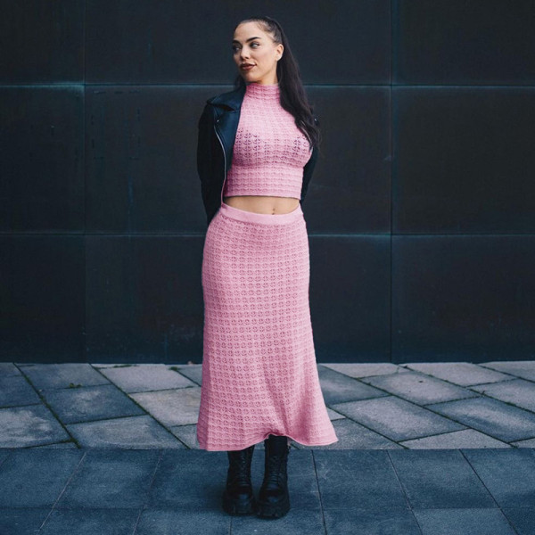 Sexy navel revealing short sleeve celebrity suit, buttock wrap skirt, two-piece set