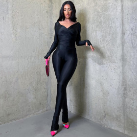 Solid color cross V-neck sleeve refers to long sleeve pants casual suit